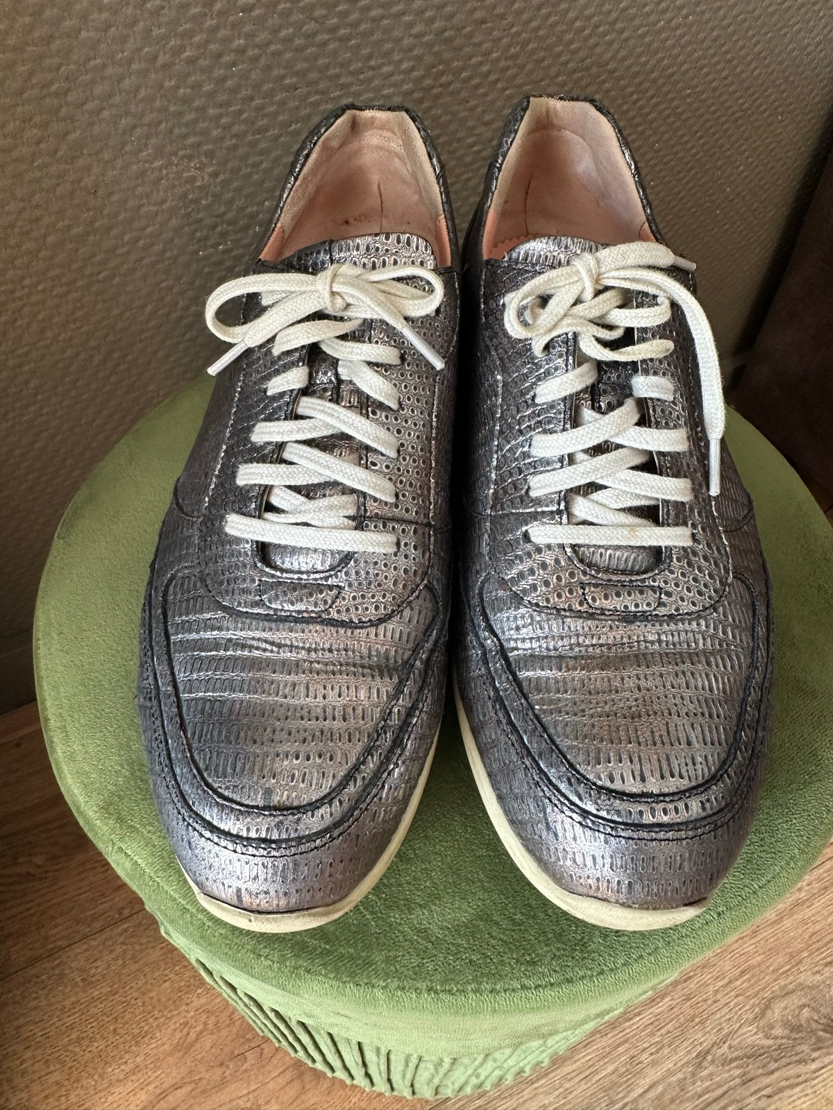 Mooie leren Durea sneakers maat 42, Kleding | Dames, Ophalen of Verzenden, Gedragen, Sneakers of Gympen