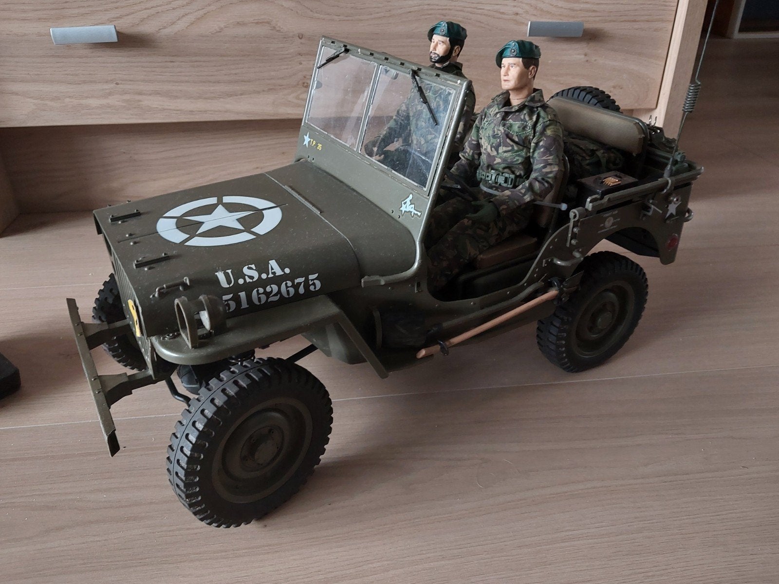 roc hobby jeep 1/6, Ophalen of Verzenden, Overige schalen, Onderdeel