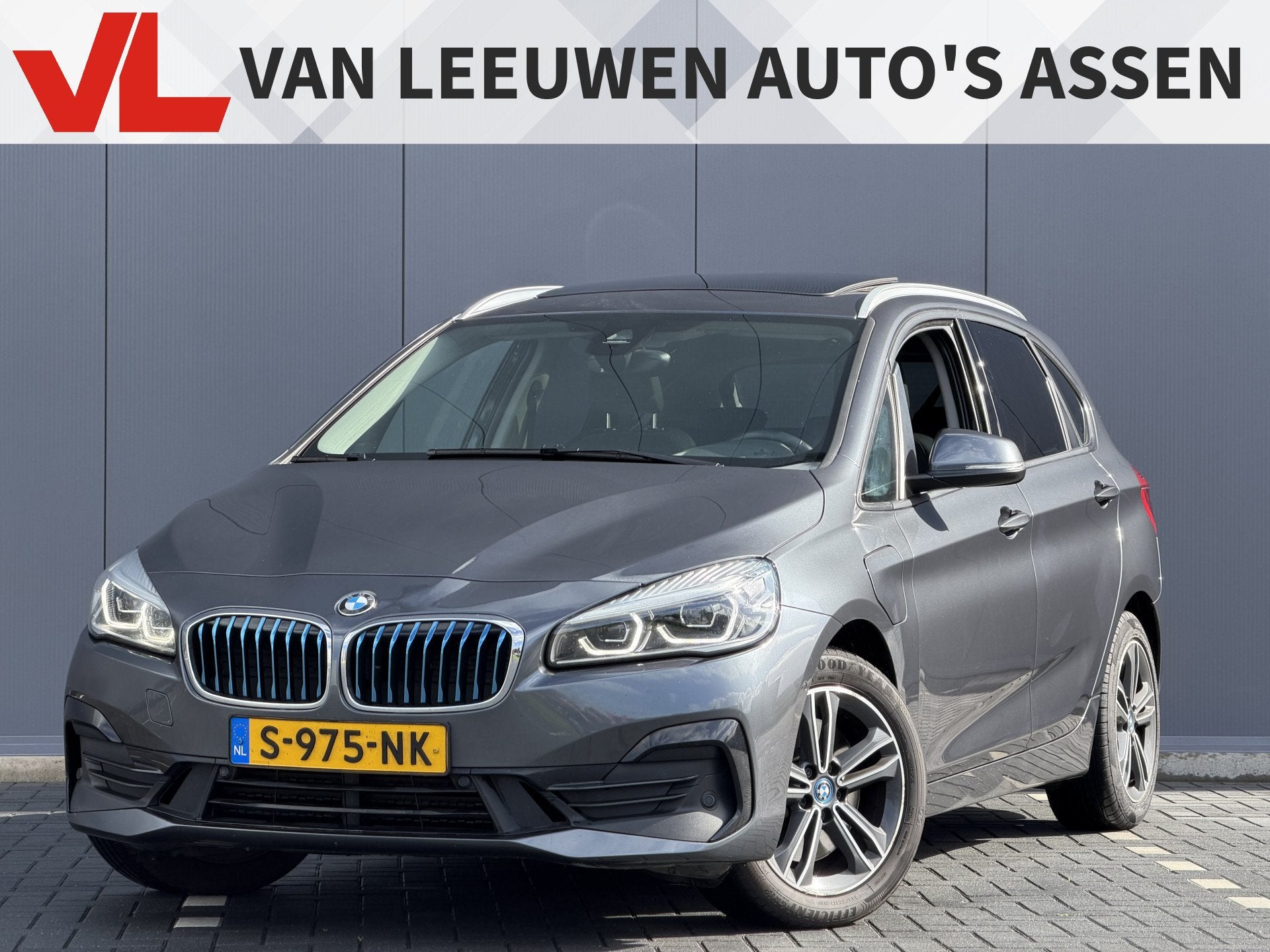 BMW 2 Serie Active Tourer 225xe iPerformance High Executive, Automaat, Gebruikt, Automatische klimaatregeling, Leder