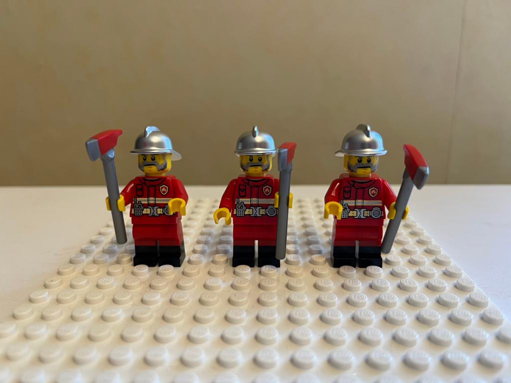Lego BAM Minifiguur., Kinderen en Baby's, Speelgoed | Duplo en Lego, Ophalen of Verzenden, Zo goed als nieuw