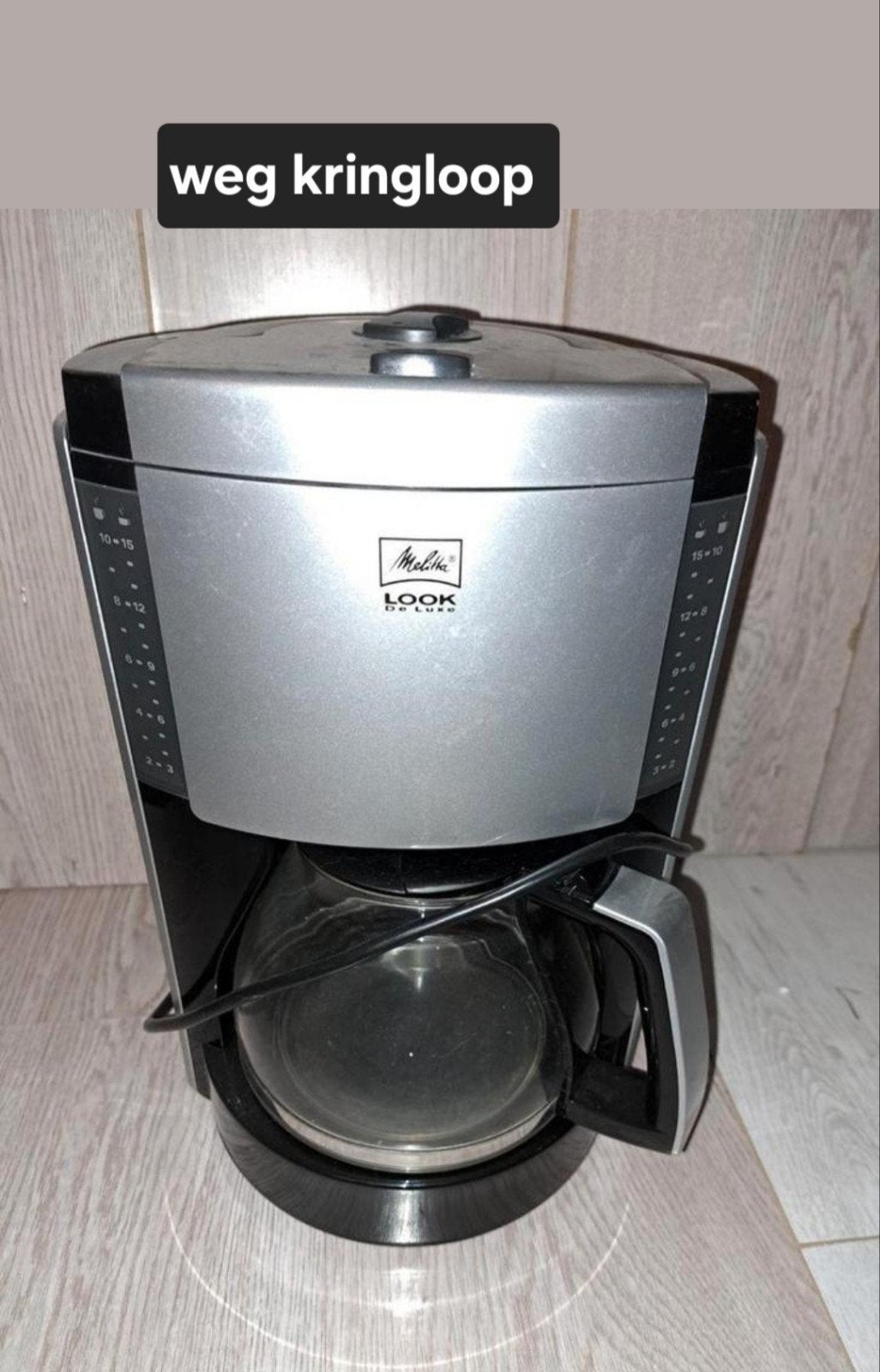 te koop goed werkende koffiezetapparaat
Opsturen kan ook 8.7, 10 kopjes of meer, Ophalen of Verzenden, Zo goed als nieuw, Koffiemachine