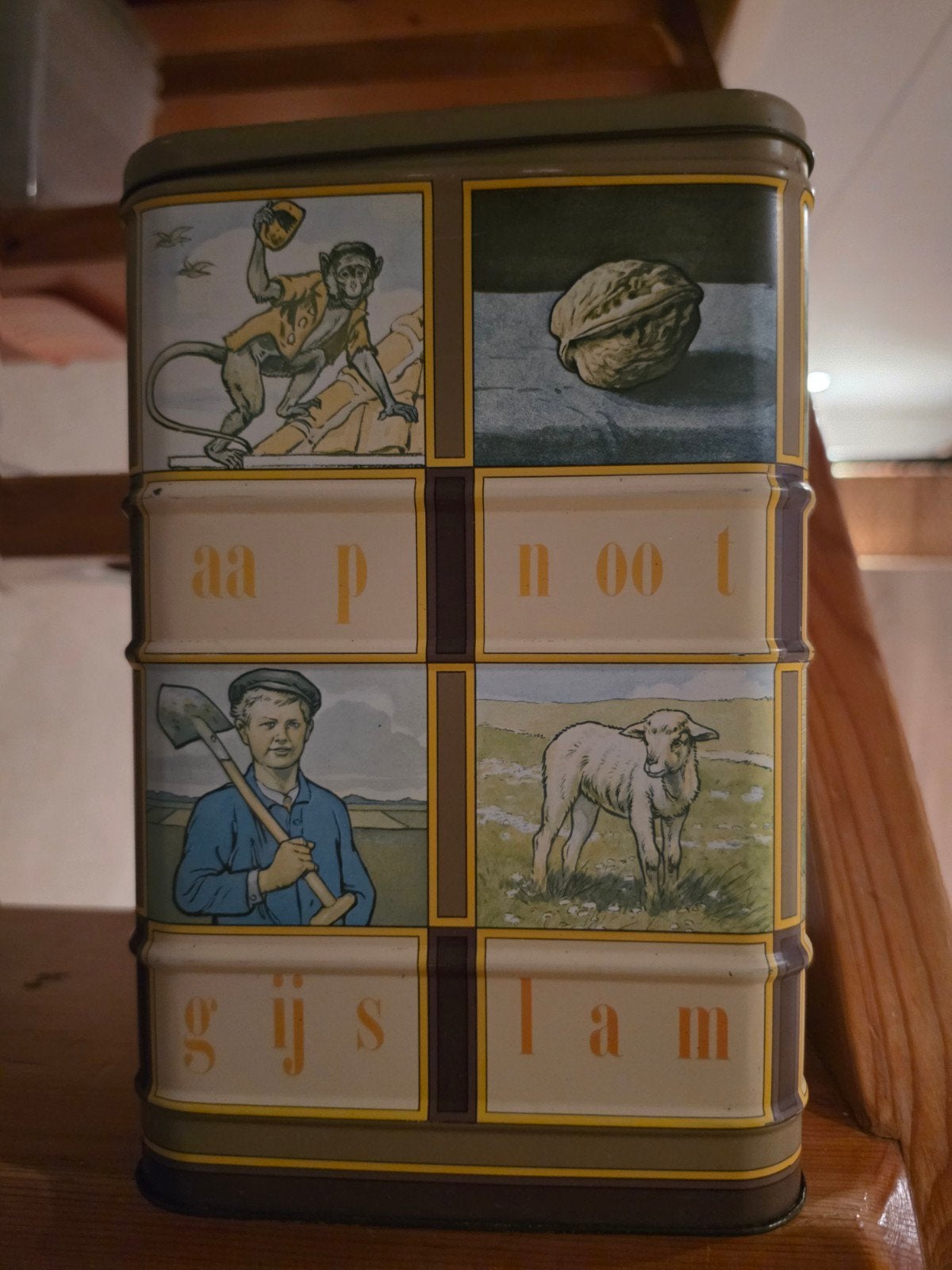 Vintage blikken trommel Aap Noot Mies Wim, Ophalen of Verzenden