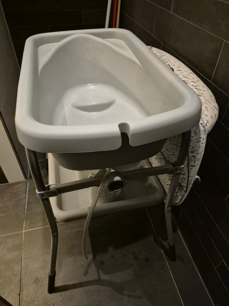 Chicco Cuddle & Bubble Comfort Baby Badje en Aankleedtafel, Ophalen, Gebruikt, Badje, Overige merken