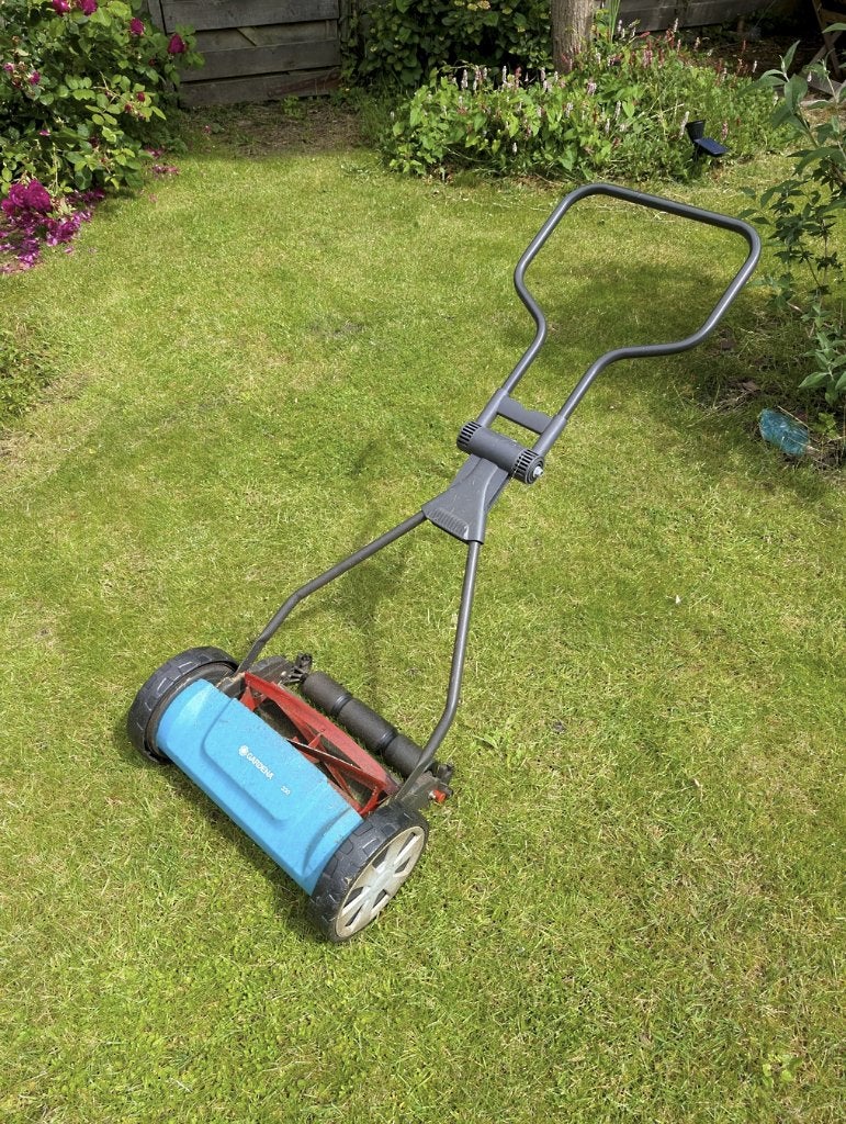 Gardena 330 Grasmaaier, Ophalen, Gebruikt, Handgrasmaaier, 30 t/m 39 cm
