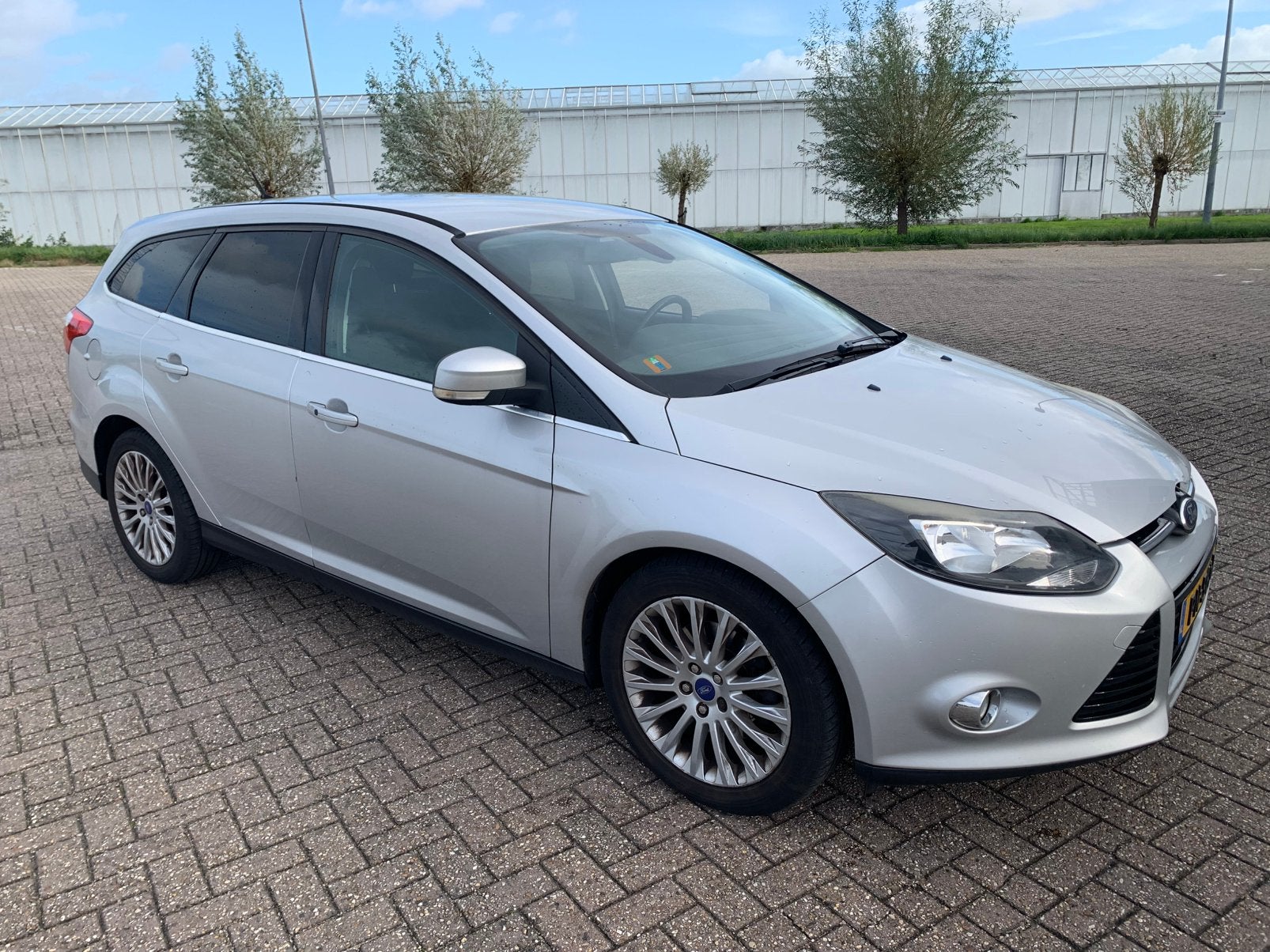 Ford Focus 1.6 Ecoboost 110KW Wagon 2011 Grijs  DEALER AUTO, Auto's, Zwart, 4 cilinders, Handgeschakeld, 149 pk