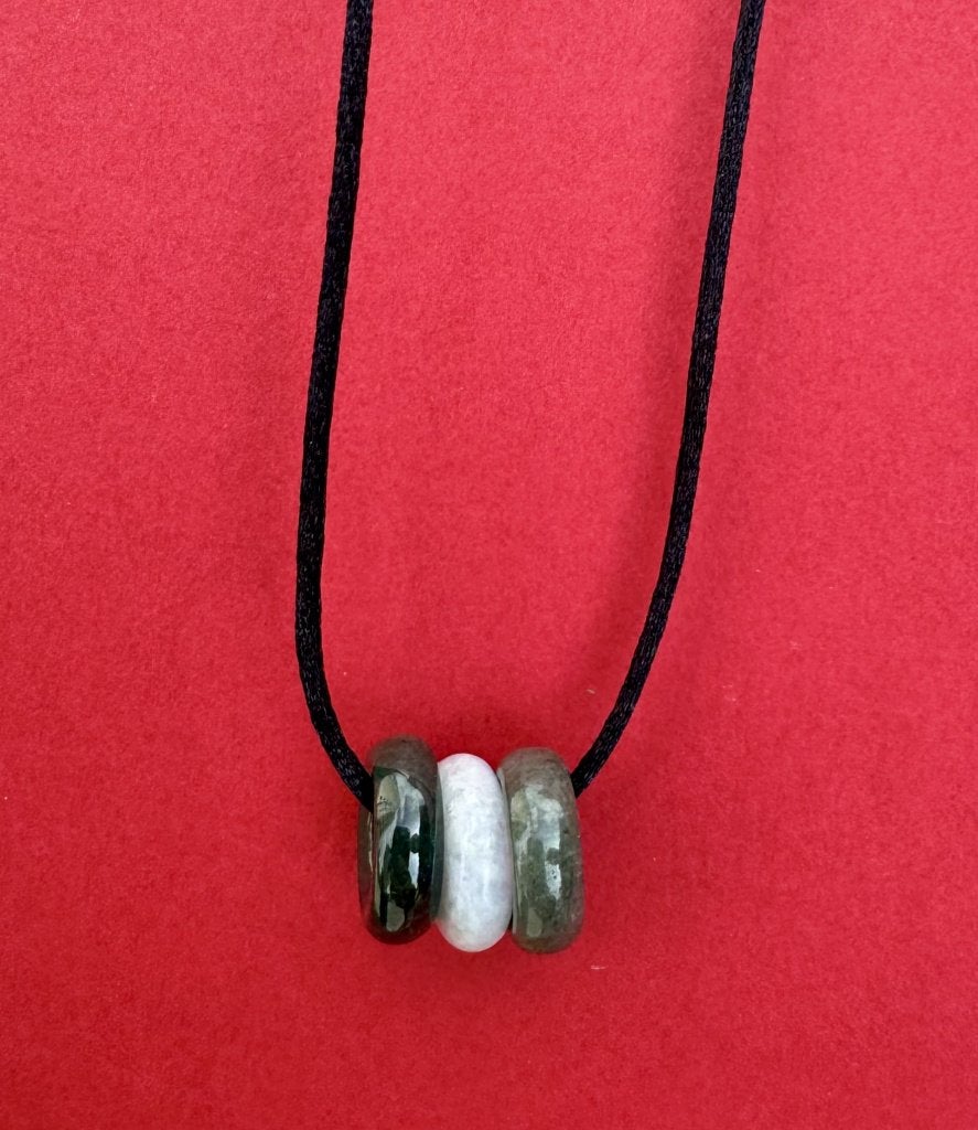 jade kralen ketting, Nieuw, Ophalen of Verzenden, Steen of Mineraal, Verstelbaar