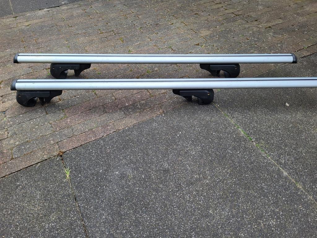 Dakdragers - Universeel. Geschikt voor auto's met een rail, Ophalen