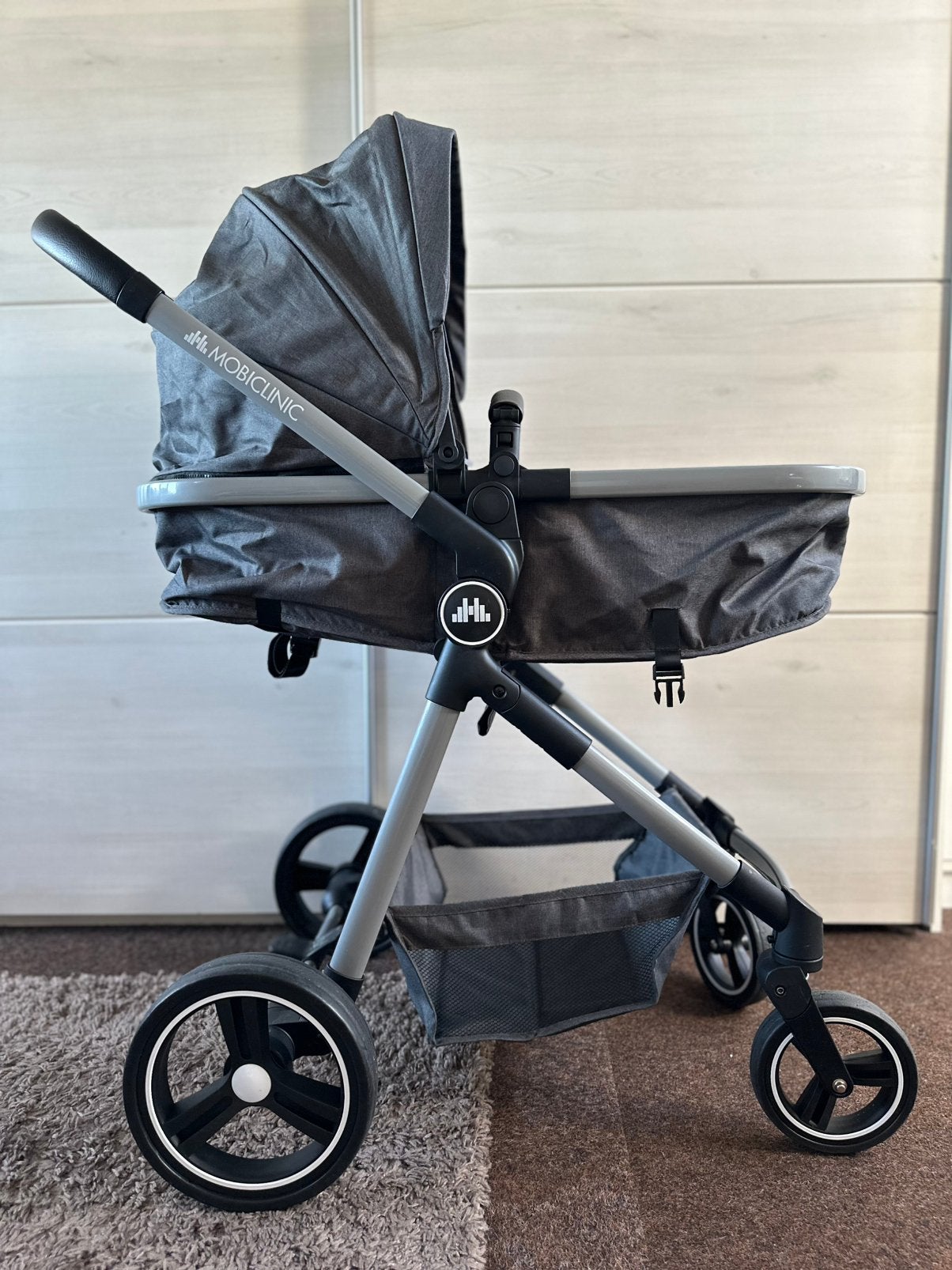 Mobiclinic • super compacte • 2 in 1 • kinderwagen •, Ophalen of Verzenden, Zo goed als nieuw