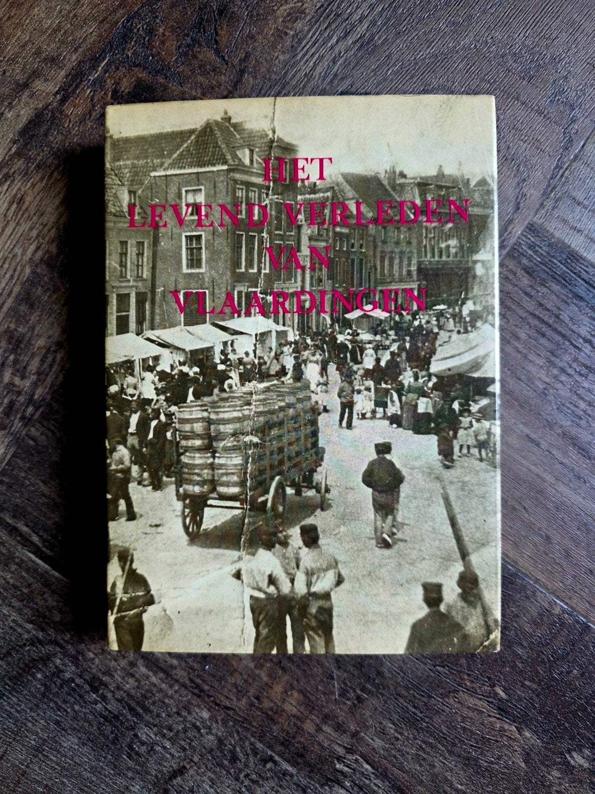 Boek "Het levend verleden van Vlaardingen:, Boeken, Ophalen of Verzenden