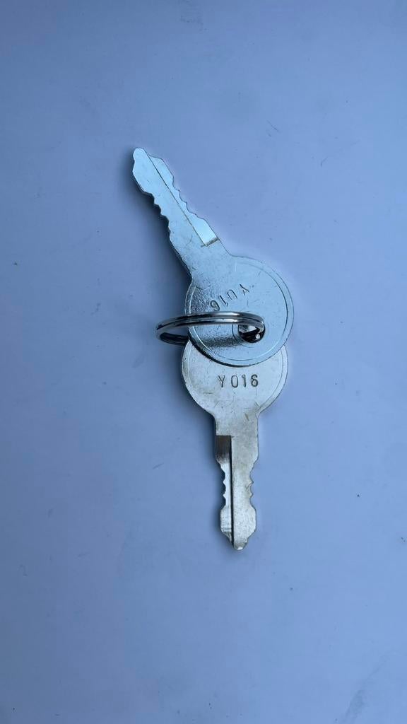 sleutel Pro User Y016, Ophalen of Verzenden, Zo goed als nieuw, Overige materialen
