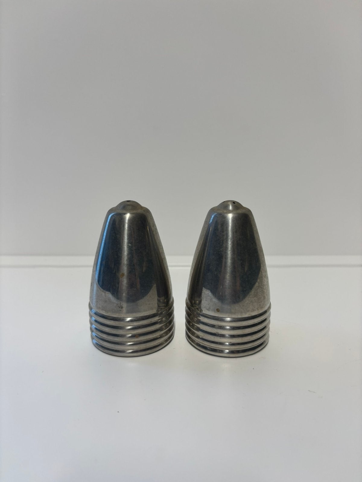 Vintage Space Age zilverkleurig peper- en zoutstel, Huis en Inrichting, Keuken | Servies, *, Gebruikt, Verzenden, Vintage
