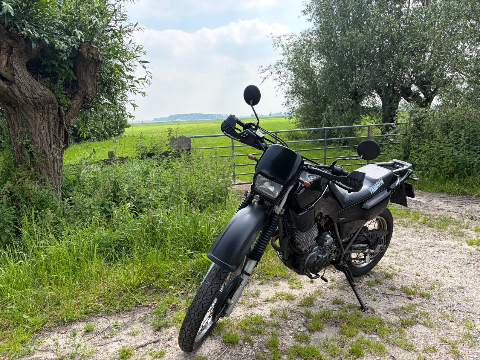Yamaha XT600e met lage km-stand T.E.T. 33KW A2 geschikt, Motoren, Motoren | Yamaha, Particulier, Toermotor, Minimaal motorrijbewijs A2