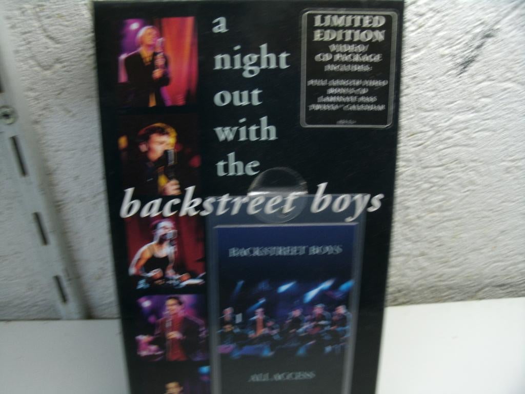 vhs 68b backstreet boys nieuw in de doos + cd gr, Alle leeftijden, Ophalen of Verzenden, Nieuw in verpakking, Overige genres