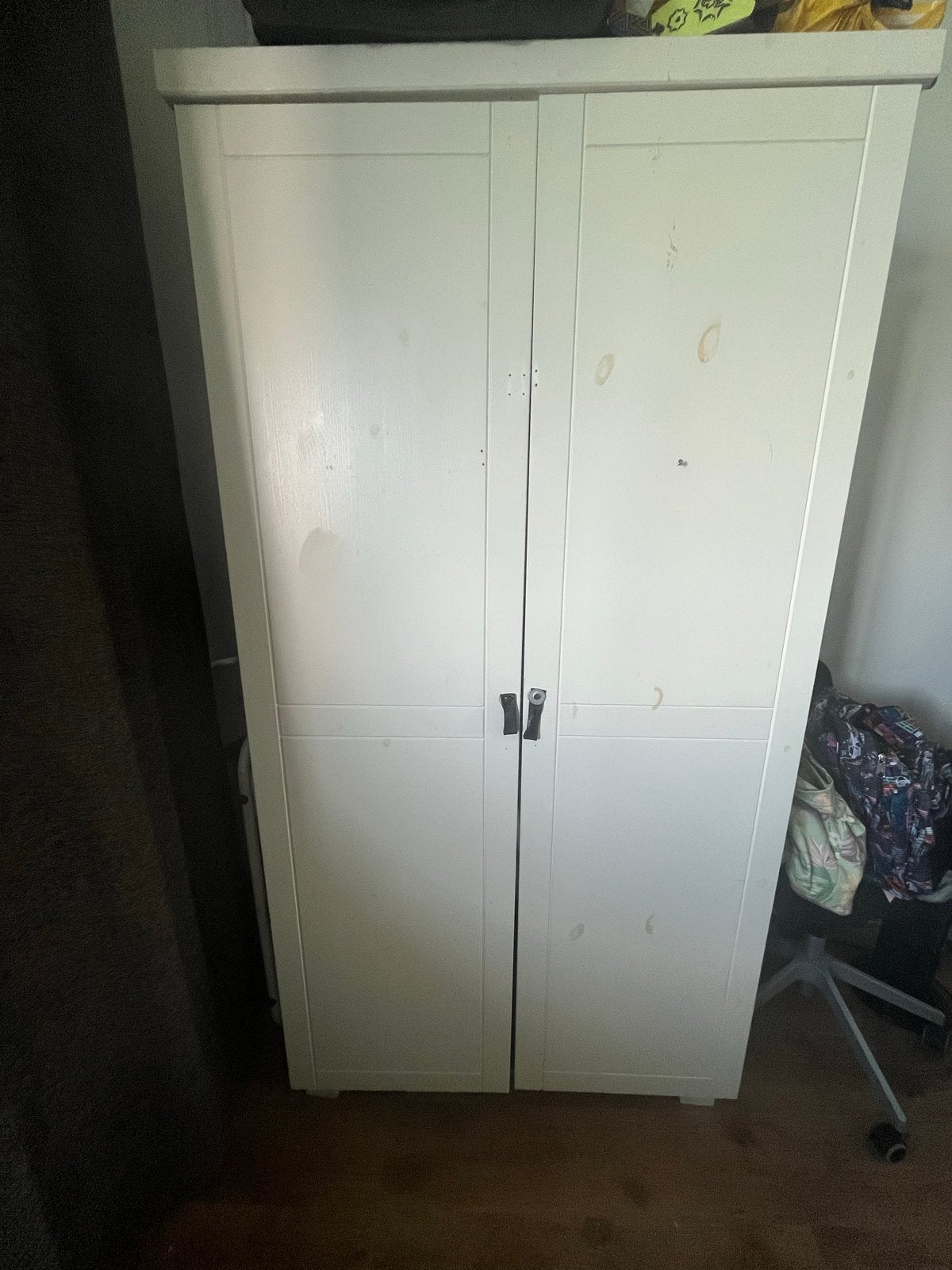 Mooie witte kast met deuren, Huis en Inrichting, Kasten | Kledingkasten, Ophalen, Gebruikt, 50 tot 100 cm, 150 tot 200 cm