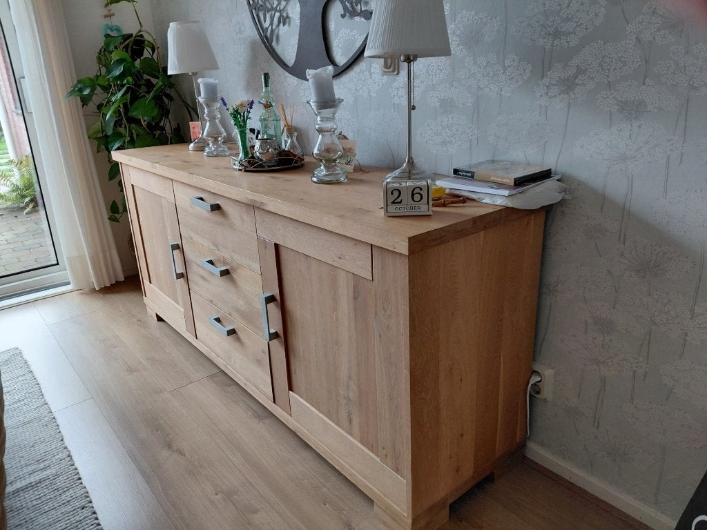 `Dressoir, Ophalen, Gebruikt, Met lade(s), Eikenhout