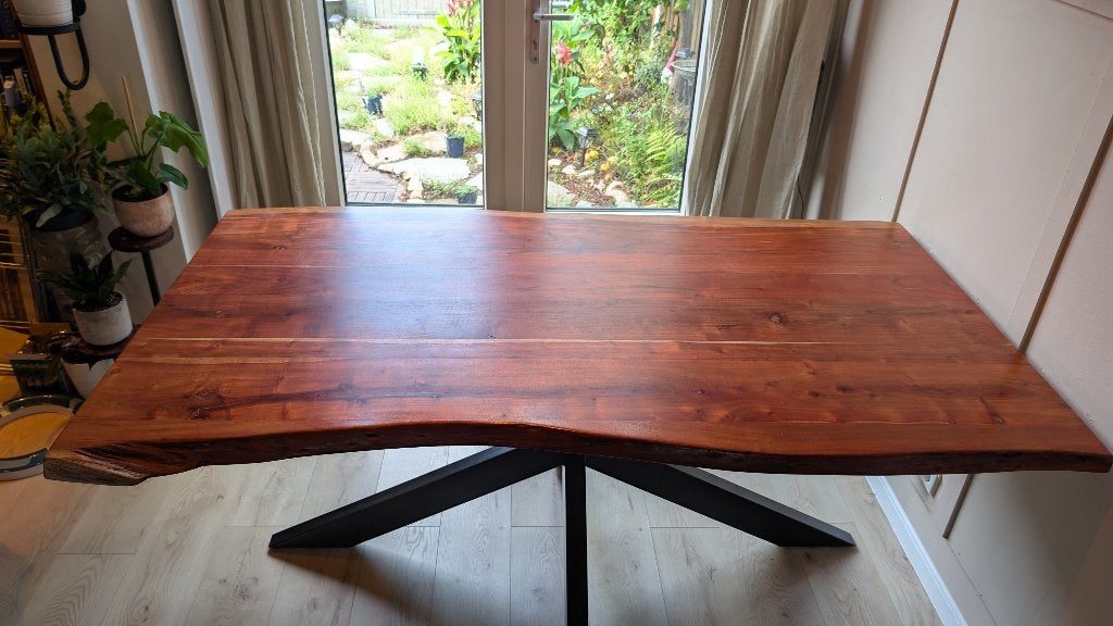Boomstam tafel Life edge Acacia hout, Ophalen, 50 tot 100 cm, Vijf personen of meer, 150 tot 200 cm