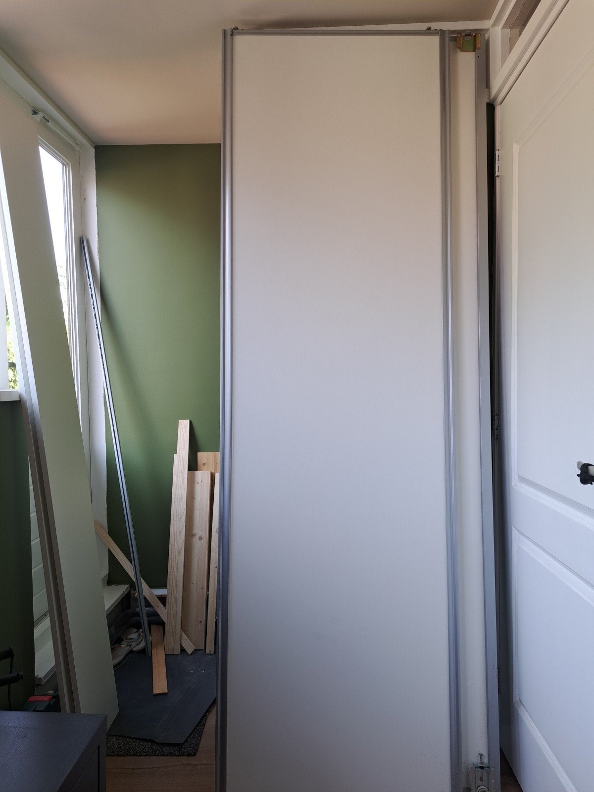 Twee witte schuifdeuren inbouwkast, Doe-het-zelf en Verbouw, Deuren en Horren, Ophalen, Minder dan 80 cm, 215 cm of meer, Binnendeur