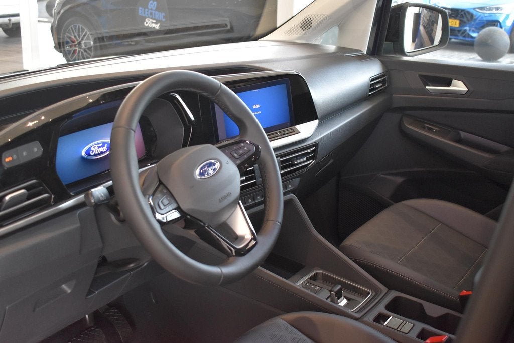 Ford Tourneo Connect 1.5 EcoBoost PHEV L2 Limited/Titanium |, Auto's, Ford, 1498 cc, 150 pk, Blauw, 7 stoelen