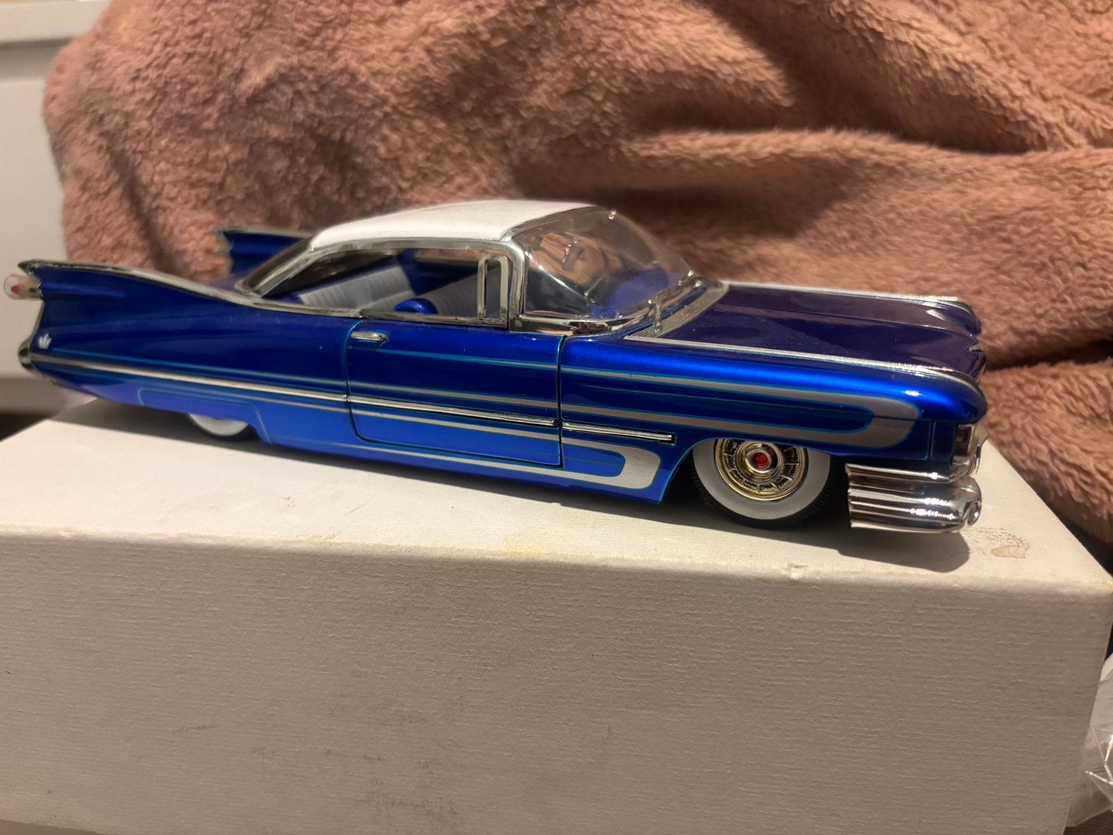 Cadillac Coupé de Ville uit 1959, Verzenden, Auto, Overige merken