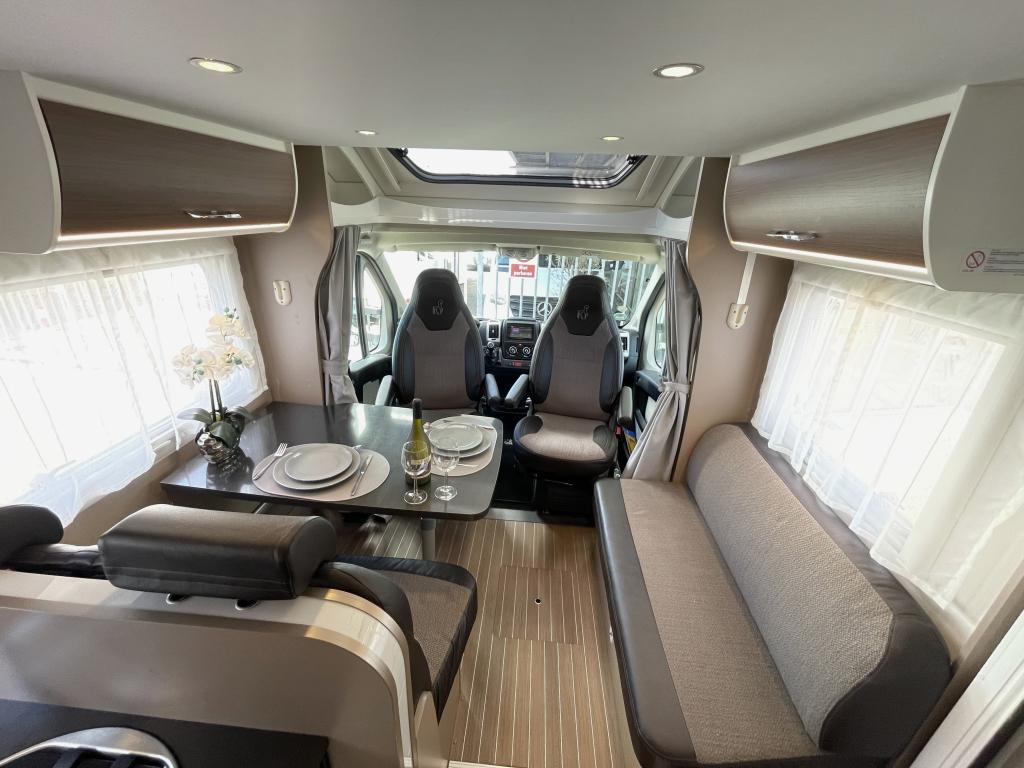 Hymer Etrusco T7300 SB ENKELE BEDDEN + HEFBED FIETSENDRAGER, Overige brandstoffen, 7 tot 8 meter, Bedrijf, Hymer