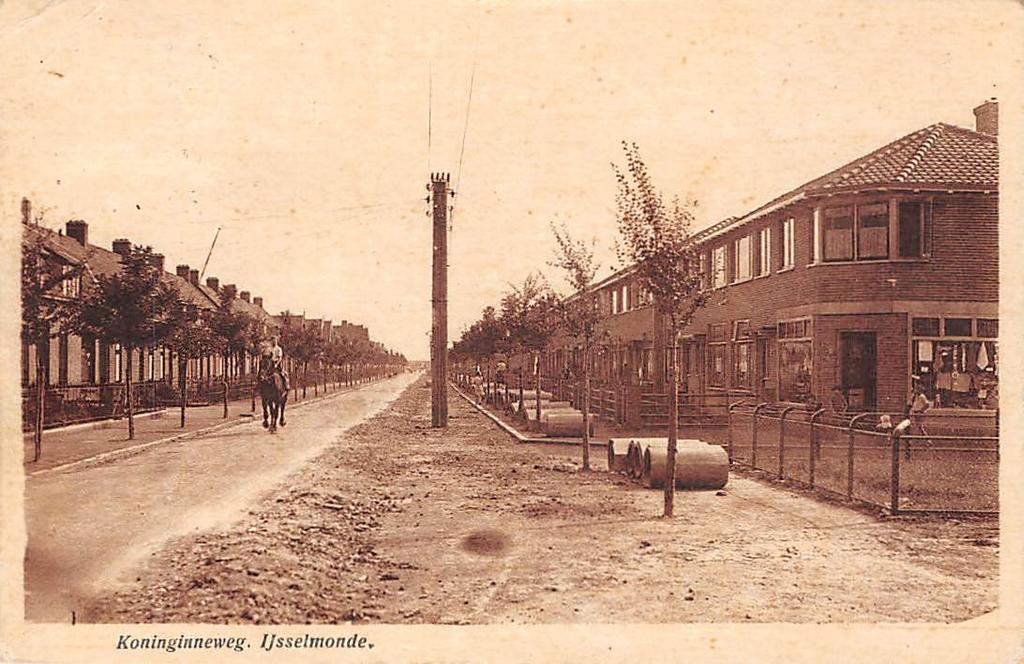 IJsselmonde Koninginneweg Ruiter te paard Rioolbuizen Winkel, Ophalen of Verzenden, 1920 tot 1940, Gelopen, Zuid-Holland