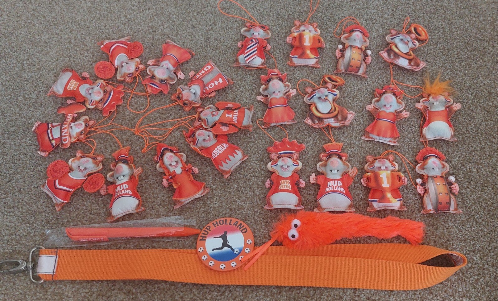 Collectie oranje hamsters, Ophalen, Nederland