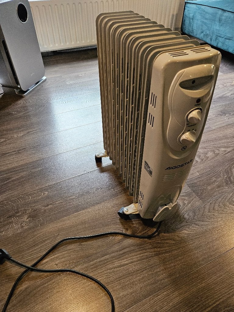 Aigostar Pangpang Olieradiator (2300W – 11 Ribben), Ophalen, 30 tot 80 cm, Radiator, Minder dan 60 cm