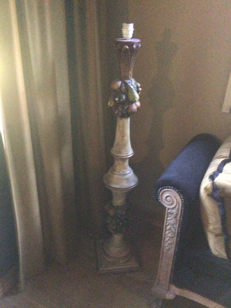 Antieke houten vloerlamp, Ophalen