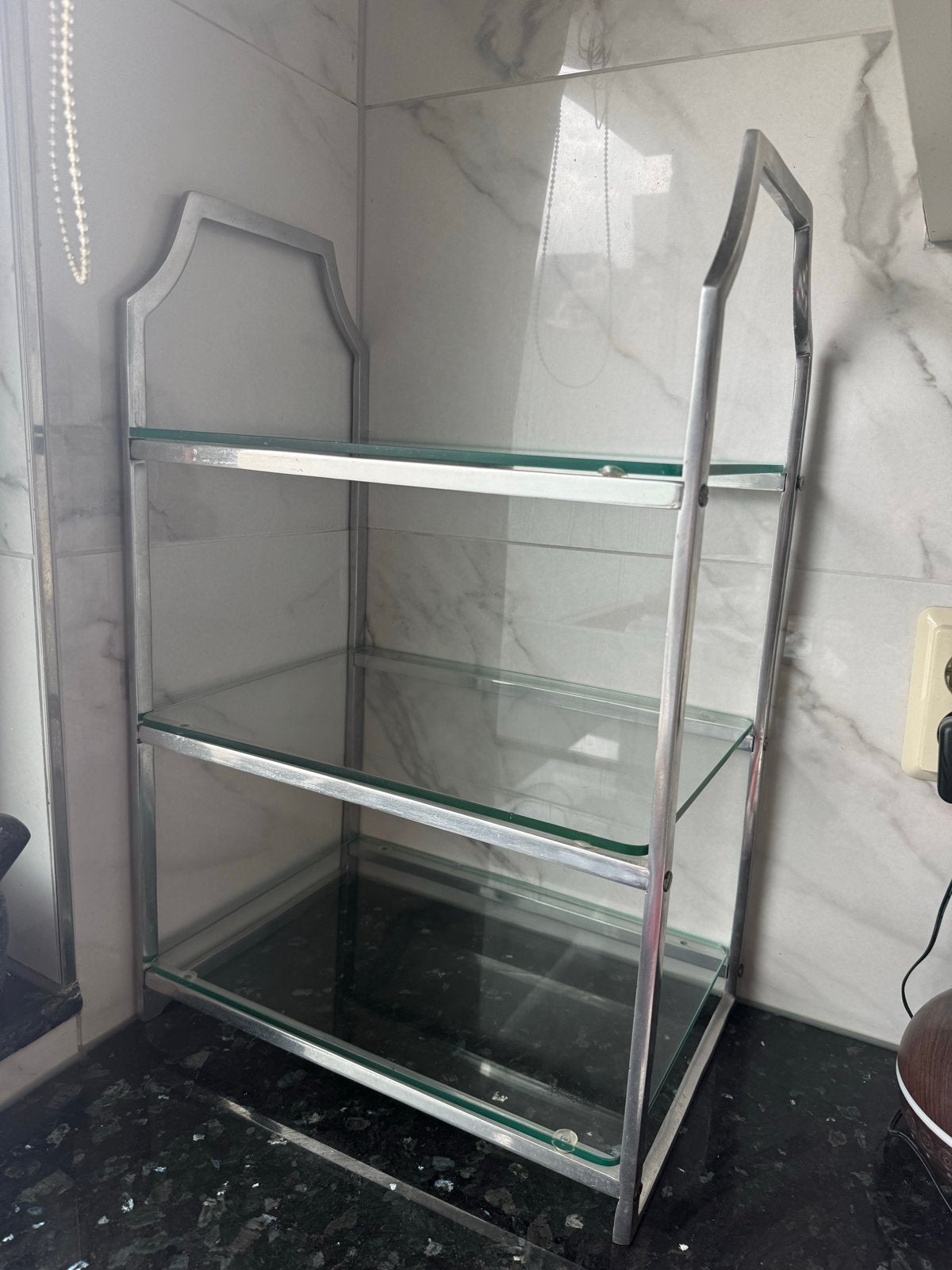 Rivièra Maison etagère met 3 glazen planken, Huis en Inrichting, Woonaccessoires | Etagères, Ophalen of Verzenden, Gebruikt