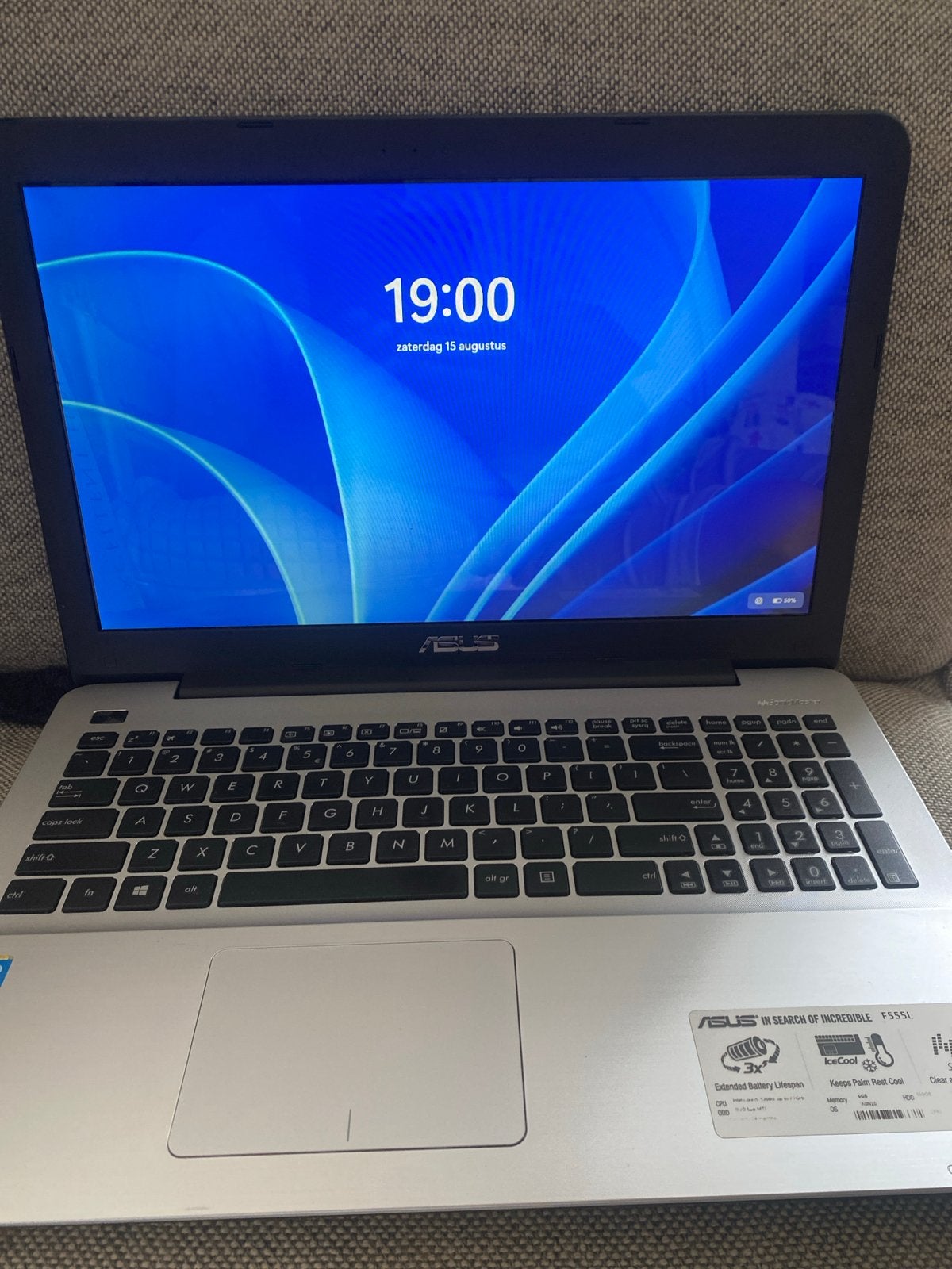 ASUS F555L Laptop - Intel Core i5, 8GB RAM, 500GB HDD, Gebruikt, Met videokaart, 2 tot 3 Ghz, 8 GB
