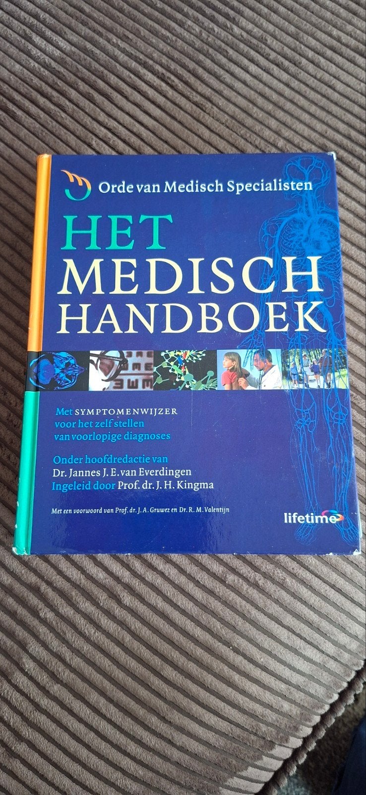 Het Medisch Handboek: Symptomenwijzer & Diagnoses, Ophalen of Verzenden, Gelezen, Gezondheid en Conditie, Jannes J. E. van Everdingen