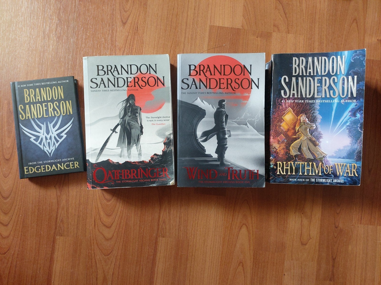 The Stormlight Archive boeken 3, 4 en 5, en Edgedancer, Verzenden, Gelezen, Brandon Sanderson