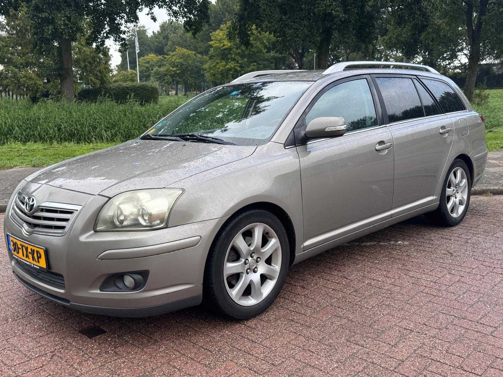 Toyota Avensis Wagon 2.0 VVTi Executive, 30-TX-KP, Auto's, Voorwielaandrijving, 1998 cc, 1340 kg, 4 cilinders