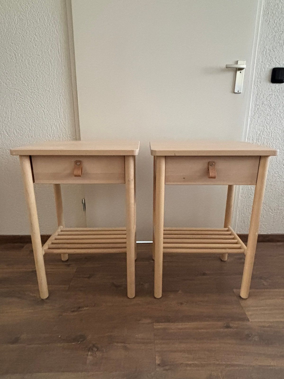 2x IKEA BJÖRKSNÄS nachtkastjes – Berken, Ophalen, Zo goed als nieuw, Minder dan 45 cm, Minder dan 55 cm