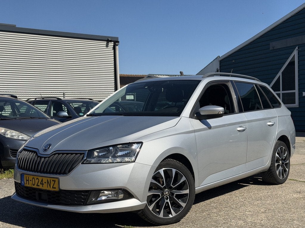 Skoda Fabia Combi 1.0 TSI Business Edition | Apple Carplay |, Auto's, Skoda, Voorwielaandrijving, Stof, Gebruikt, 1036 kg