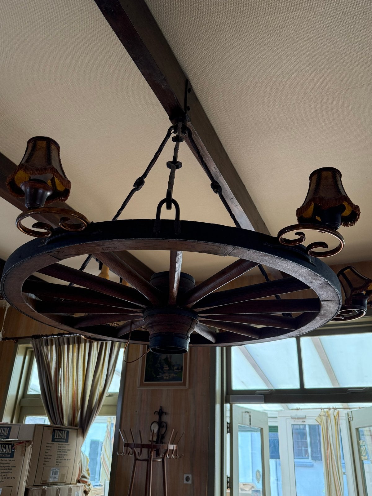 Antieke lampen en wagenwielen set, Ophalen of Verzenden