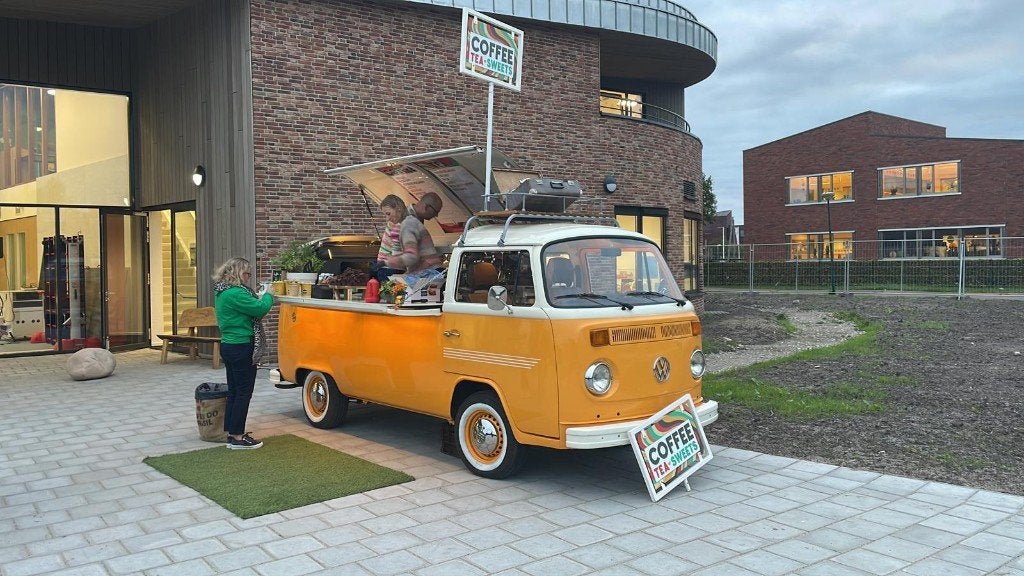 Foodtruck combi: Vw T2b + eriba caravan, unieke set!, Ophalen
