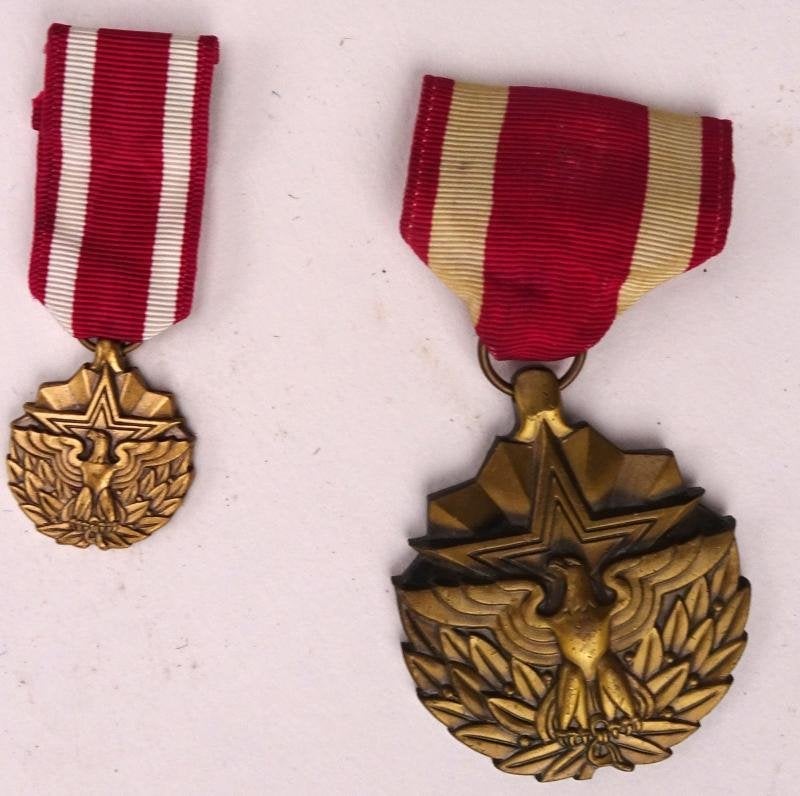 een vietnam meritorious service medal +_miniatuur, Ophalen of Verzenden, Landmacht, Amerika, Embleem of Badge