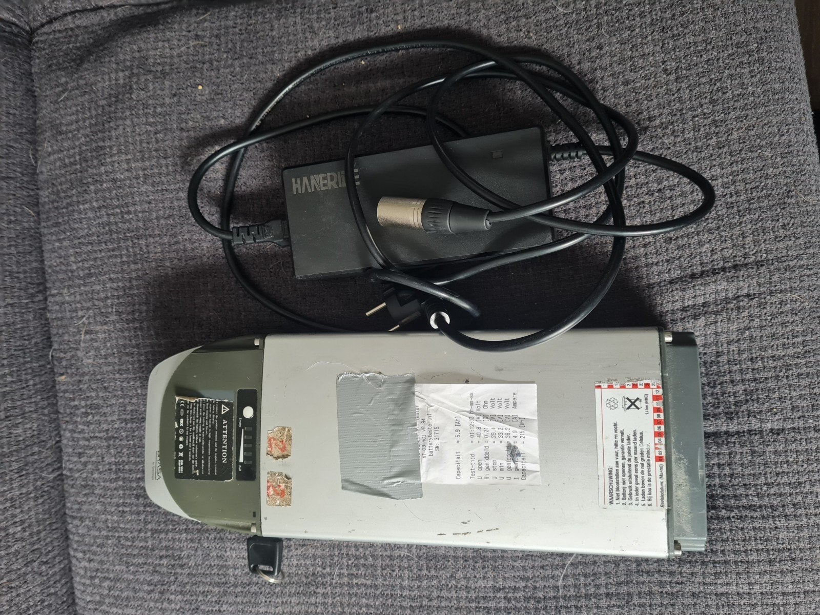 Diverse e-bike accu's en laders te koop, Gebruikt