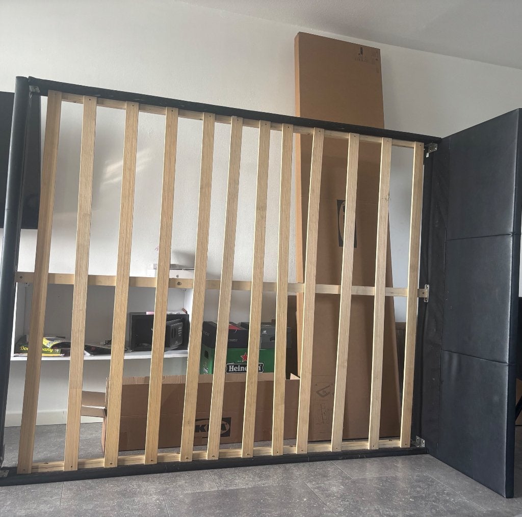 Tweepersoonsbed, Huis en Inrichting, Zwart, Tweepersoons, Zo goed als nieuw, 200 cm