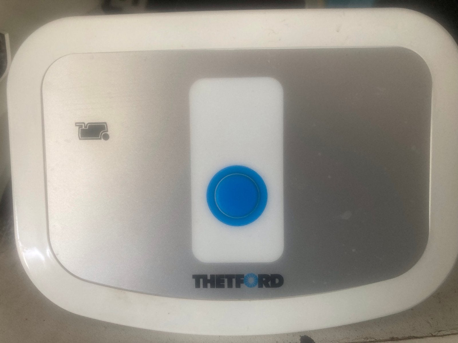 Thetford C200/C250/C400/C500 toilet spoelknop, Ophalen, Gebruikt