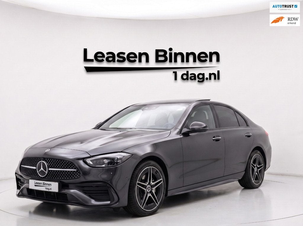 Mercedes-Benz C-klasse 300 e AMG MEMORY/PANO/360/HuD/SFEER, Auto's, Achterwielaandrijving, Gebruikt, 4 cilinders, 167 km/l