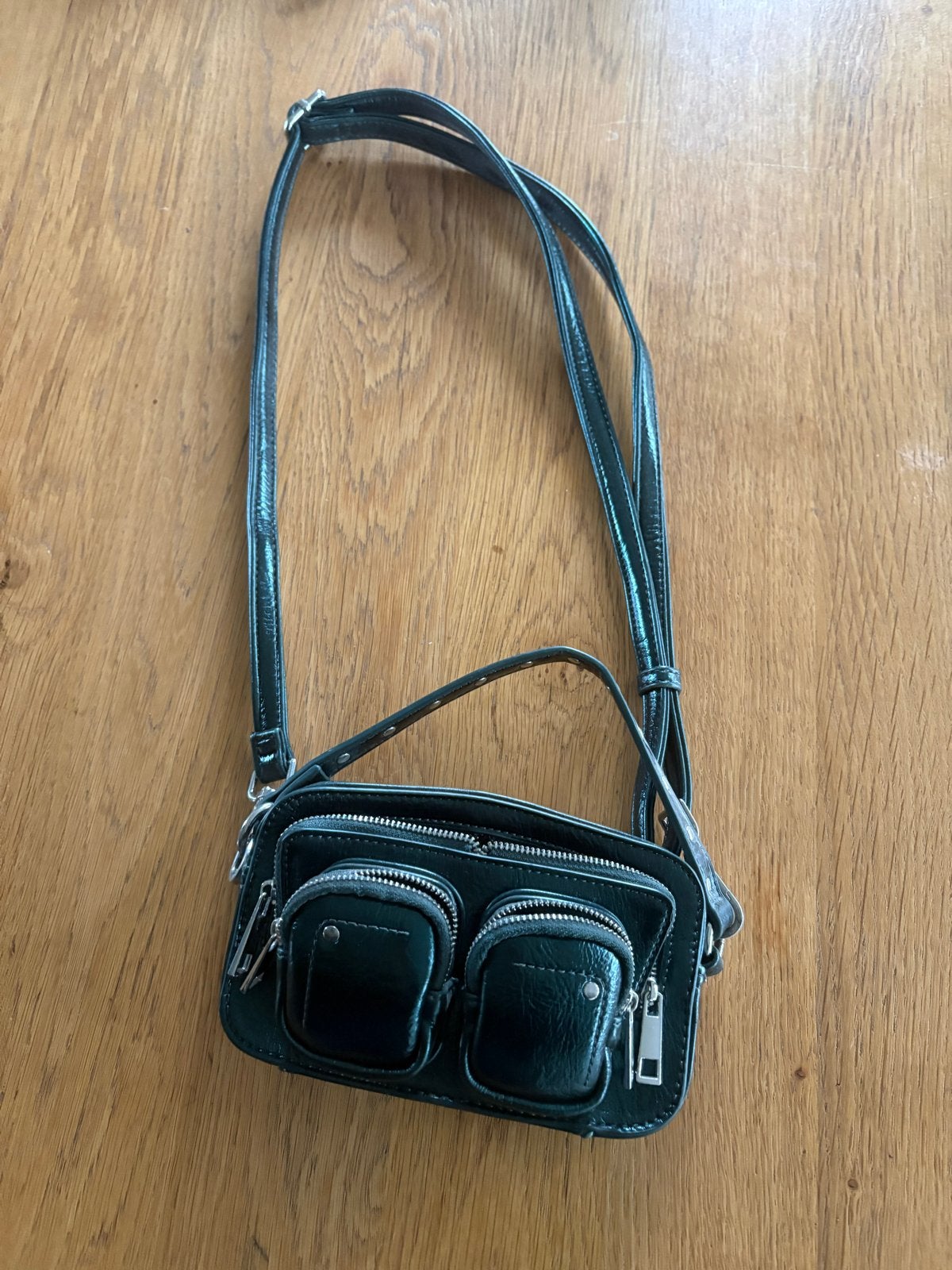 Nunnoo bag, Ophalen of Verzenden, Zo goed als nieuw, Zwart, Schoudertasje