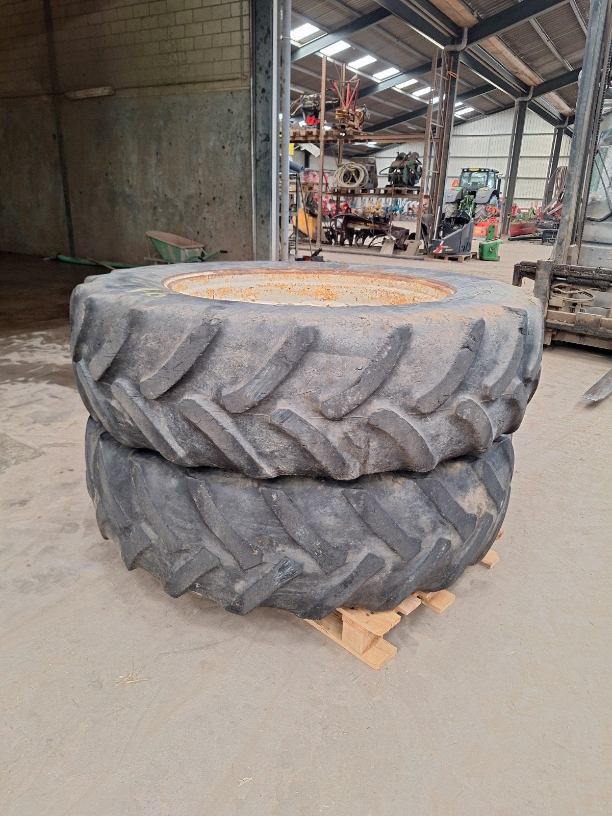 Velgen 16.9 r38 grote zf, Ophalen of Verzenden