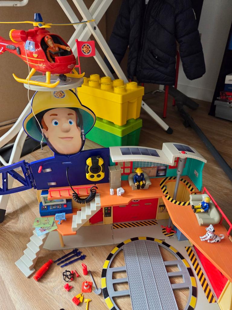 Brandweerman Sam Brandweerkazerne met Helikopter, Ophalen, Gebruikt, Jongen of Meisje