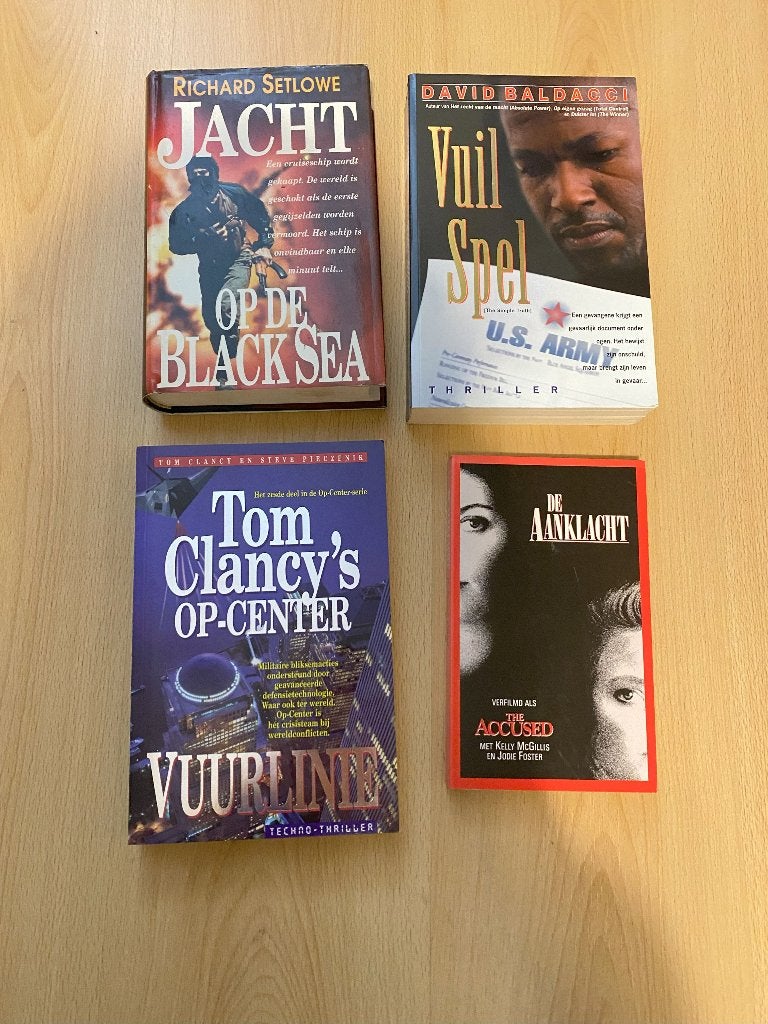 Boeken Trillers 3, Boeken, Thrillers, Gelezen, Ophalen of Verzenden