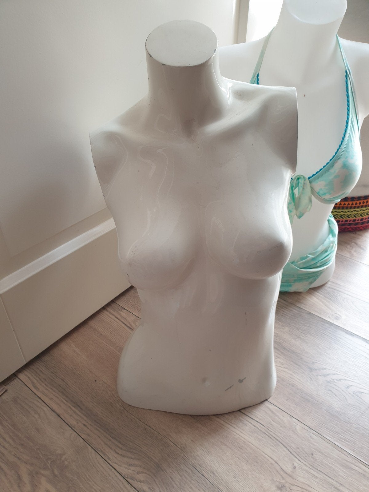 3x dames torso kunstof en schuim, Ophalen of Verzenden, Gebruikt, Paspop
