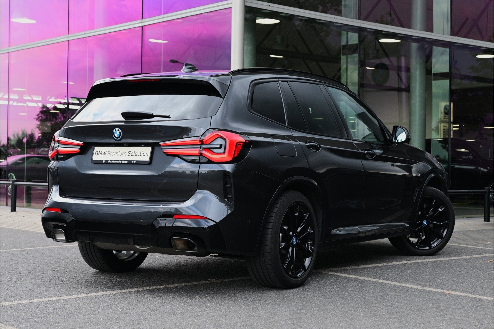 BMW X3 xDrive30e M Sport Automaat / Trekhaak / Panoramadak /, Auto's, Gebruikt, Leder, Bedrijf, Vierwielaandrijving
