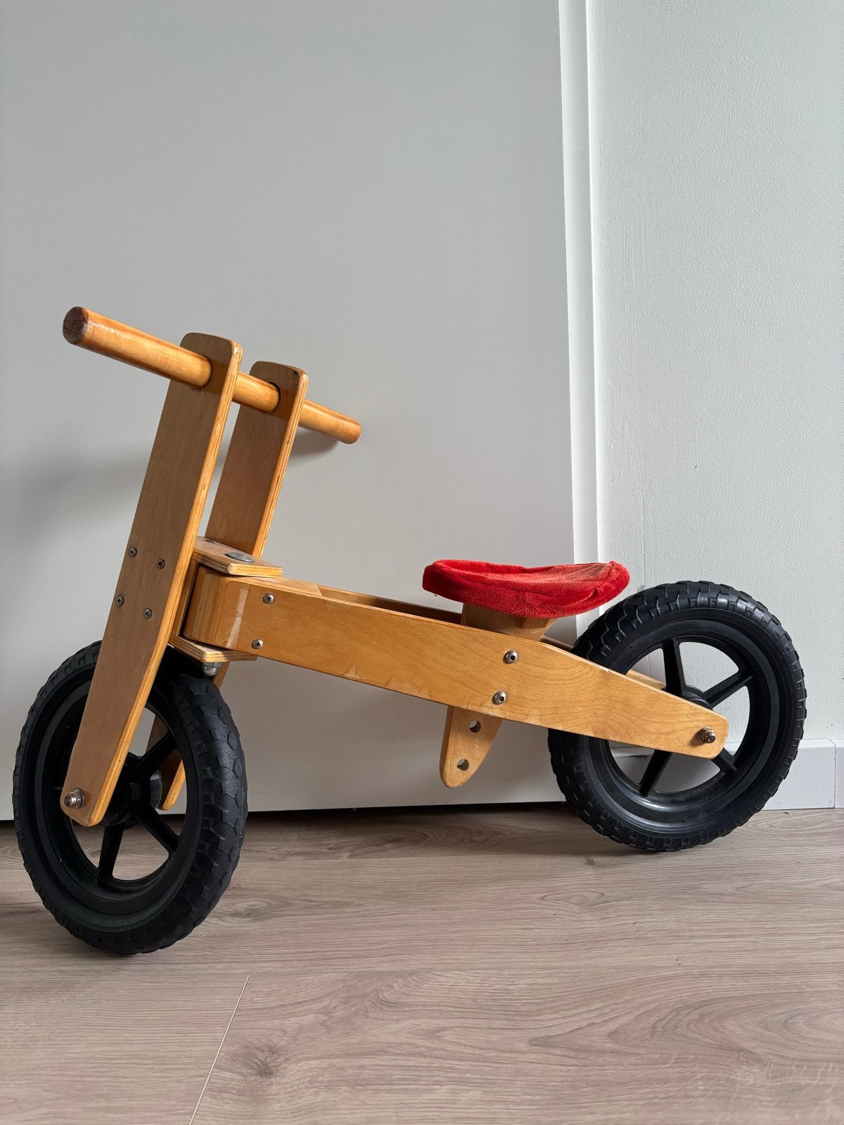 Houten Loopfiets voor Peuters en Kleuters (vanaf 2 jaar), Kinderen en Baby's, Speelgoed | Buiten | Voertuigen en Loopfietsen, Ophalen of Verzenden