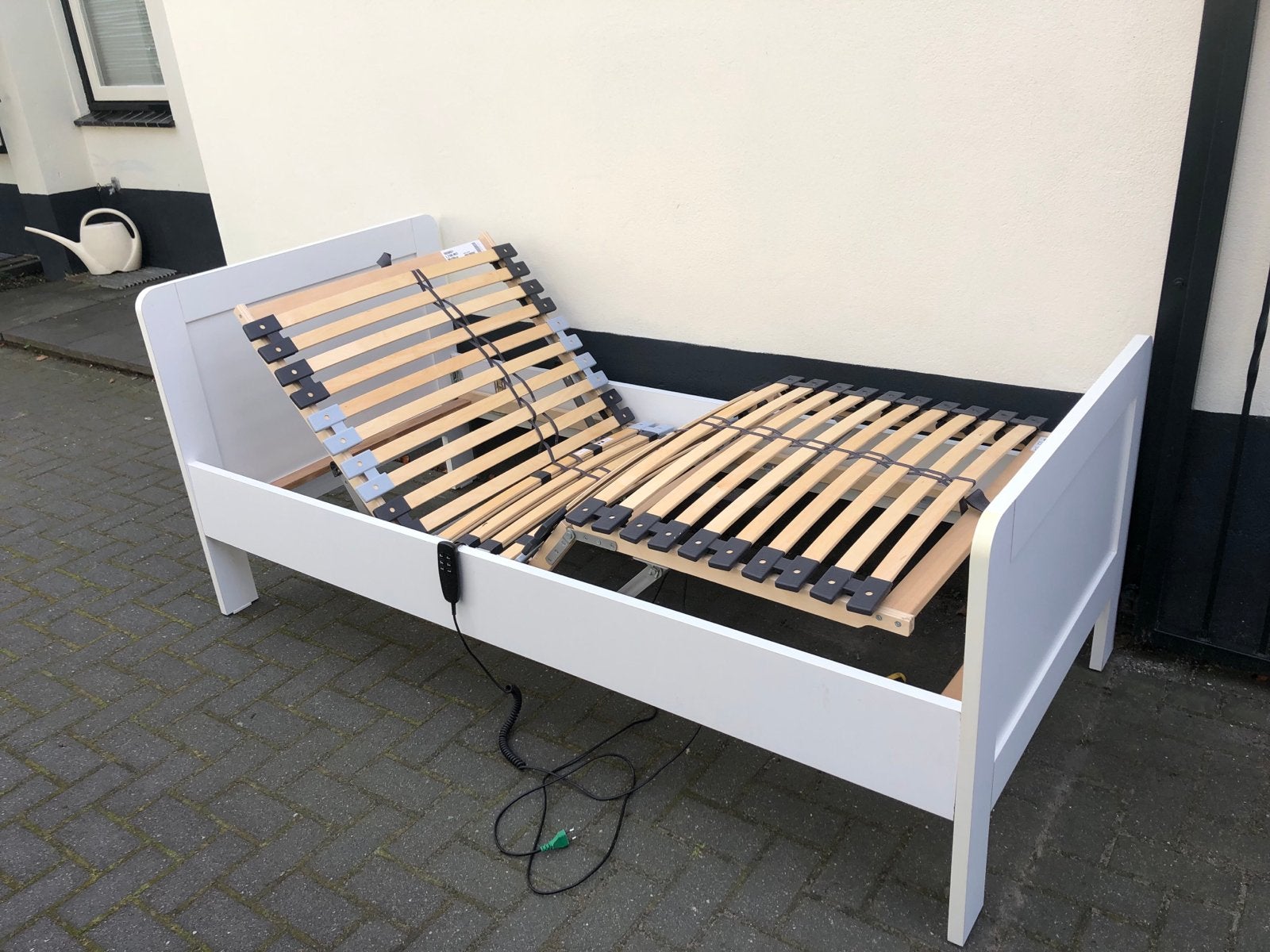 Verstelbaar seniorenbed - Wit eenpersoonsbed met lattenbodem, Ophalen, 90 cm, Eenpersoons, Wit